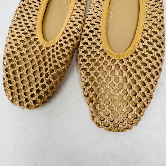 H&M Tan Mesh Ballet Flats Shoes Size 41 Lightweight Woven Net Slip-On Flats - Picture 7 of 8
